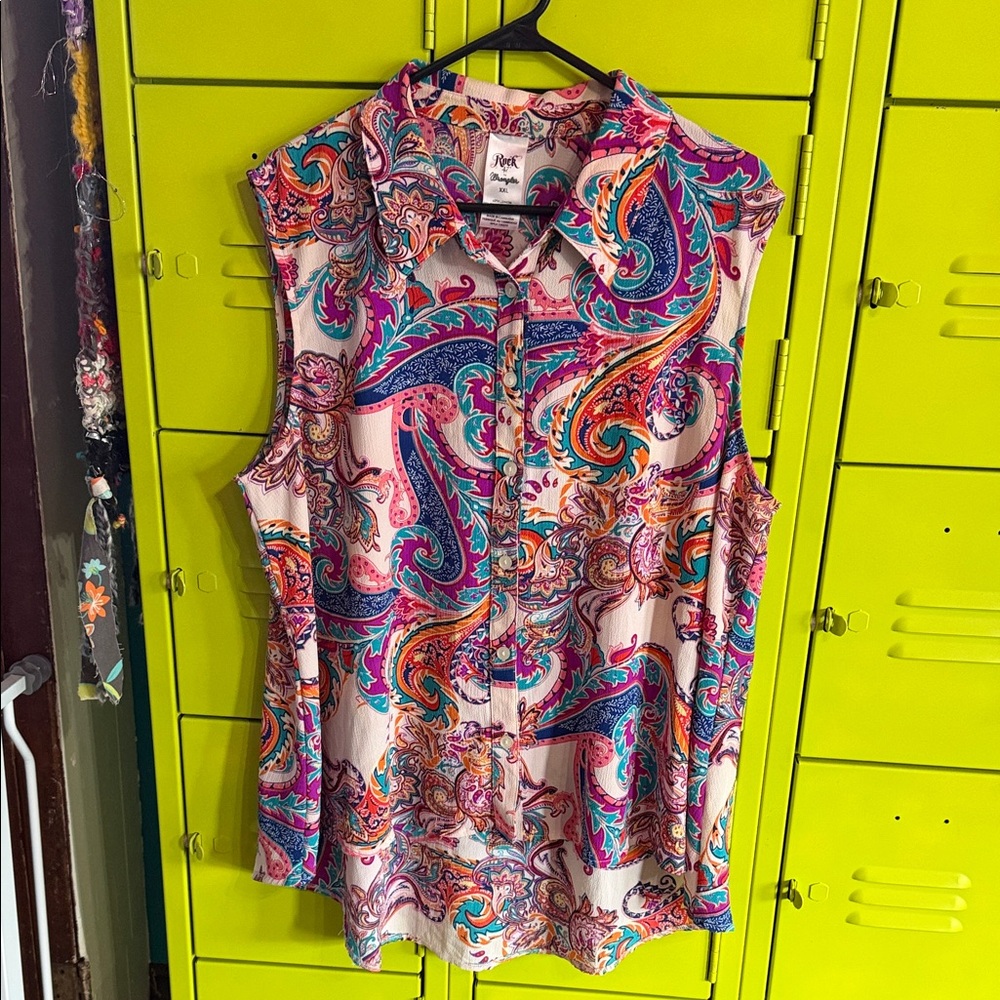 Wrangler Pink Multi Paisley Sleeveless Button-Up Blouse